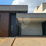 Casa à venda com 3 suítes no condomínio Village Damha III, Araraquara - SP