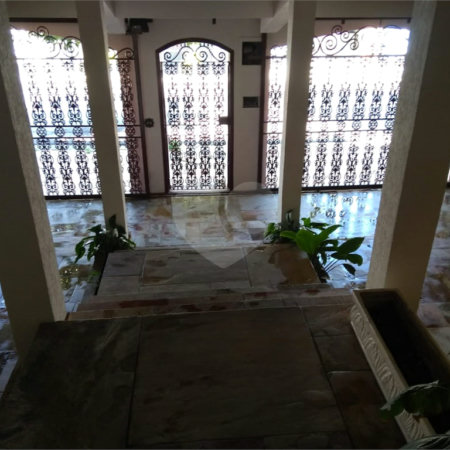 Casa à venda com 6 quartos, sendo 2 suítes,  em Jardim Leocádia, Sorocaba, SP