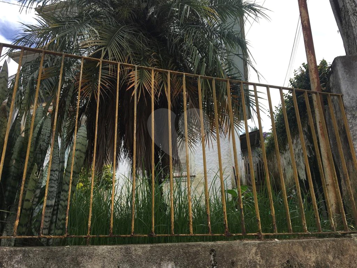 Casa à venda com 2 quartos em Horto, São Paulo, SP