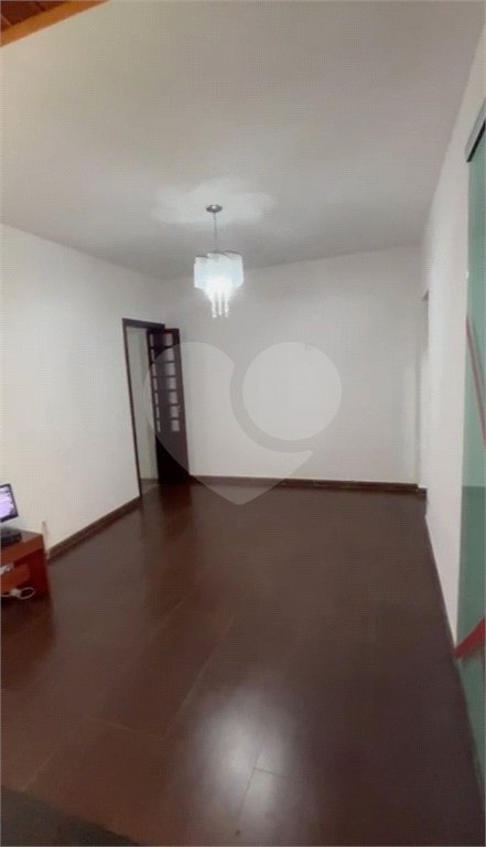 Casa à venda com 3 suítes em Vila Romana, São Paulo, SP