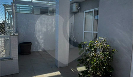 Casa em condomínio à venda com 4 quartos, sendo 2 suítes,  em Palmeiras, Cabo Frio, RJ