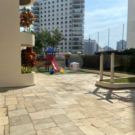 Apartamento à venda com 4 quartos, sendo 3 suítes, em Vila Andrade, São Paulo, SP