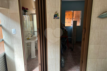 Casa à venda com 3 quartos, sendo 1 suíte, em Jardim Dourado, Guarulhos, SP