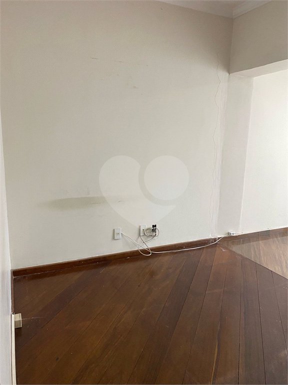 Casa à venda com 4 quartos, sendo 2 suítes, em Cambuci, São Paulo, SP