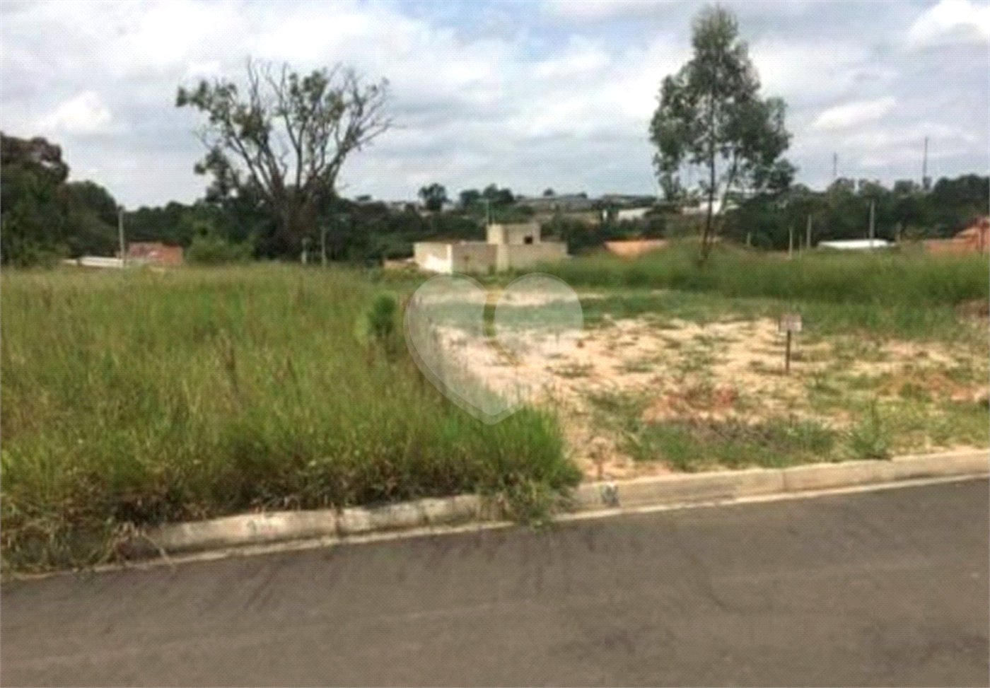 Terreno à venda no condomínio Jd Novo Horizonte, Araçoiaba da Serra - SP