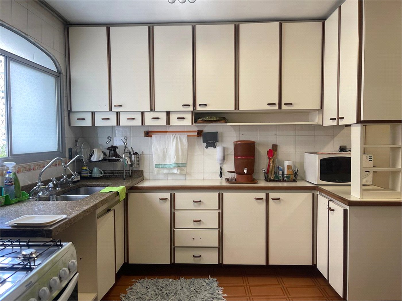 Apartamento à venda com 3 quartos, sendo 2 suítes,  em Bela Vista, São Paulo, SP