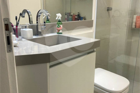Apartamento à venda com 3 quartos, sendo 1 suíte,  em Vila São Pedro, Santo André, SP