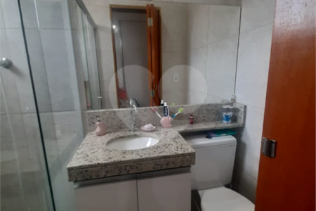 Casa à venda com 3 quartos no condomínio Pedro Voss, São Paulo - SP