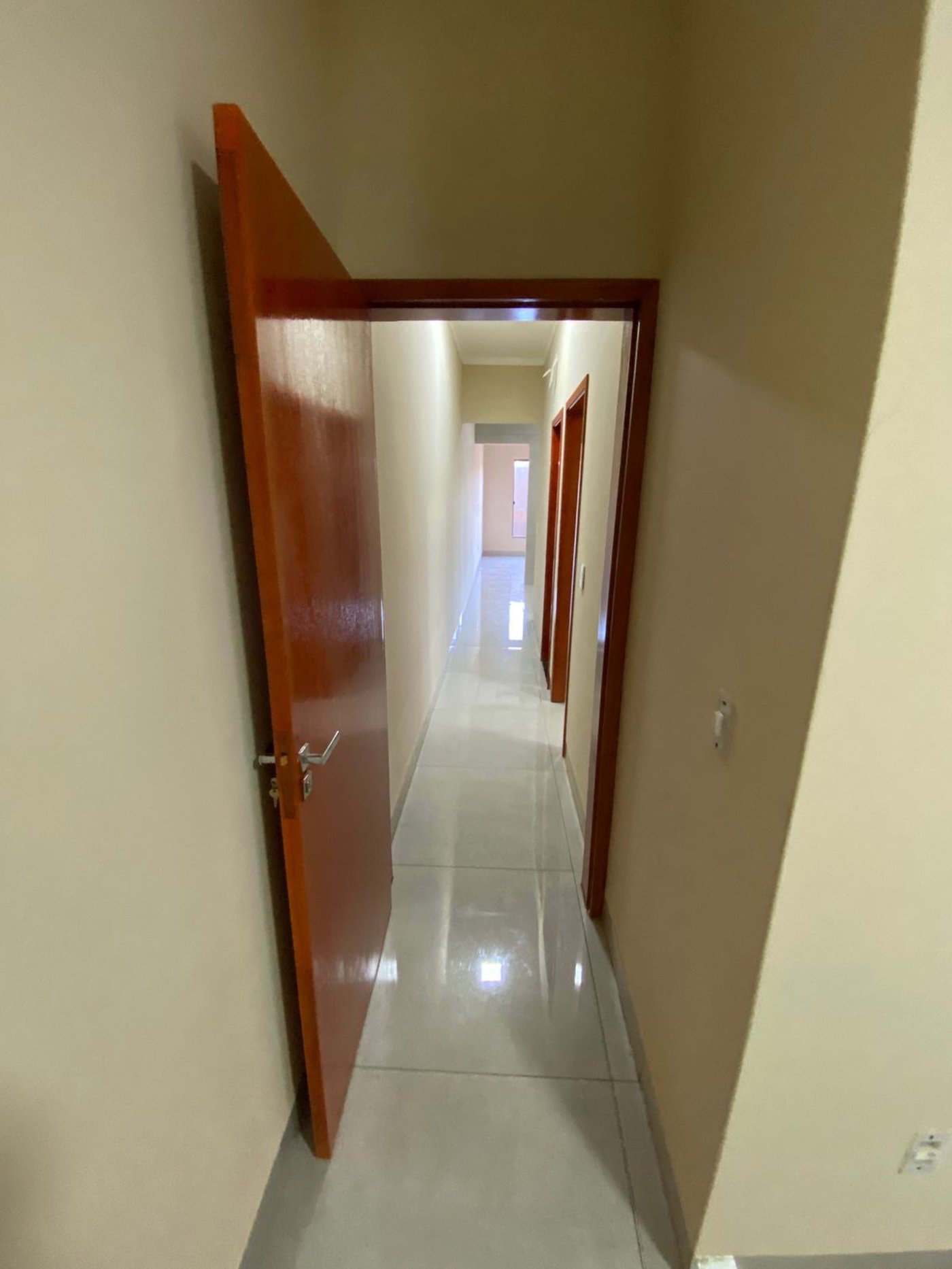 Casa à venda com 2 quartos, sendo 1 suíte,  em Mais Parque, Três Lagoas, MS