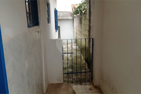 Casa à venda com 4 quartos, sendo 1 suíte, em Vila Arruda, Itapetininga, SP