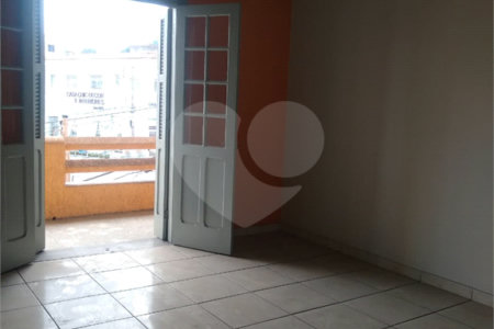 Sobrado à venda ou para alugar com 2 quartos, sendo 1 suíte, em Santana, São Paulo, SP