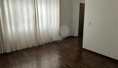 Casa à venda com 3 quartos, sendo 2 suítes,  em Planalto Paulista, São Paulo, SP
