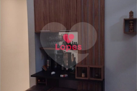 Apartamento à venda com 3 quartos, sendo 1 suíte,  no Centro, São José dos Campos, SP