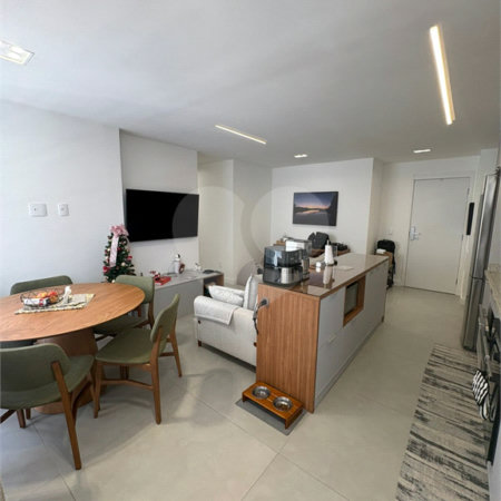 Apartamento à venda com 3 quartos, sendo 1 suíte, em Barra Funda, São Paulo, SP