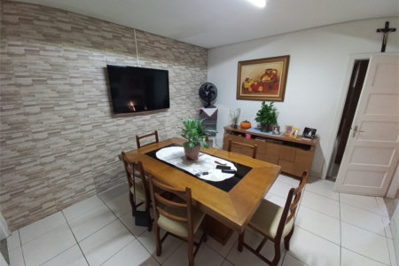 Casa Térrea à venda com 2 quartos em Jardim das Palmas, São Paulo, SP