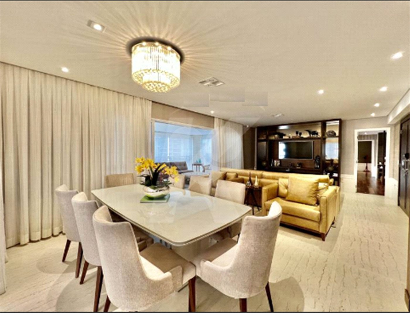Apartamento à venda ou para alugar com 4 suítes em Santa Teresinha, São Paulo, SP