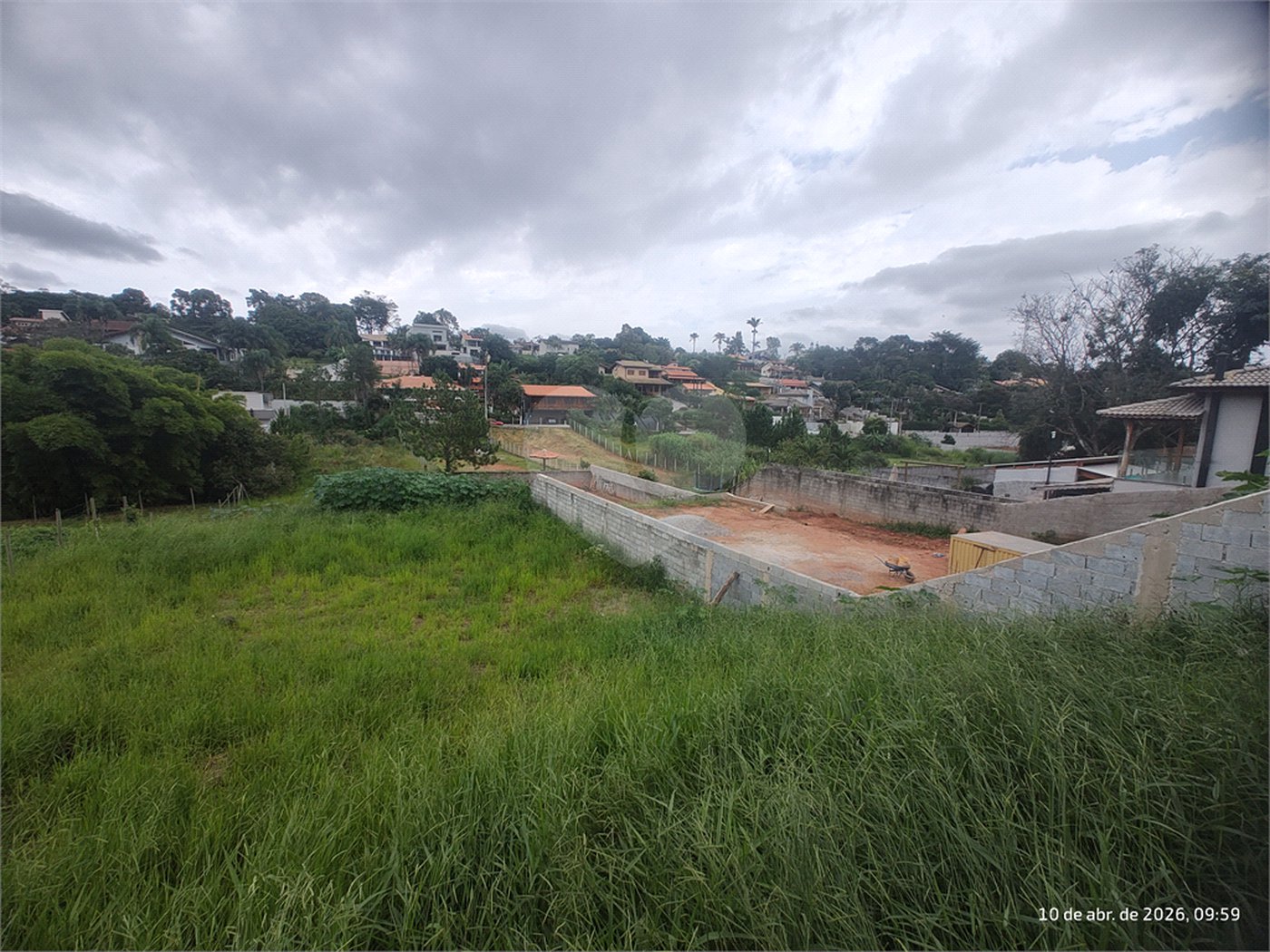 TERRENO EM ATIBAIA 970 M², COM PROJETO APROVADO, PRONTO PARA CONSTRUIR