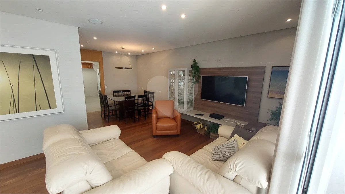 Apartamento de 3 quartos, mobiliado, para locação no Paraíso
