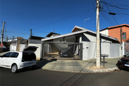 Casa aconchegante em excelente localização – Vila Brasília, São Carlos/SP