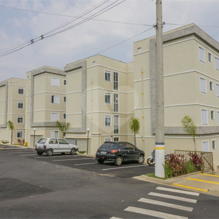 Apartamento térreo com 2 dormitórios