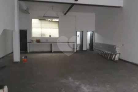 Imóvel Comercial à venda na Mooca com 232m² 4 banheiros