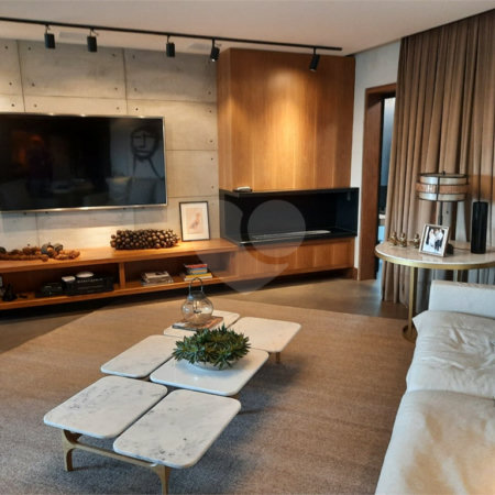 Apartamento de 257m² a venda em Moema, reformado, 4 dorms, 3 suítes, fora de rota,, 4 vagas