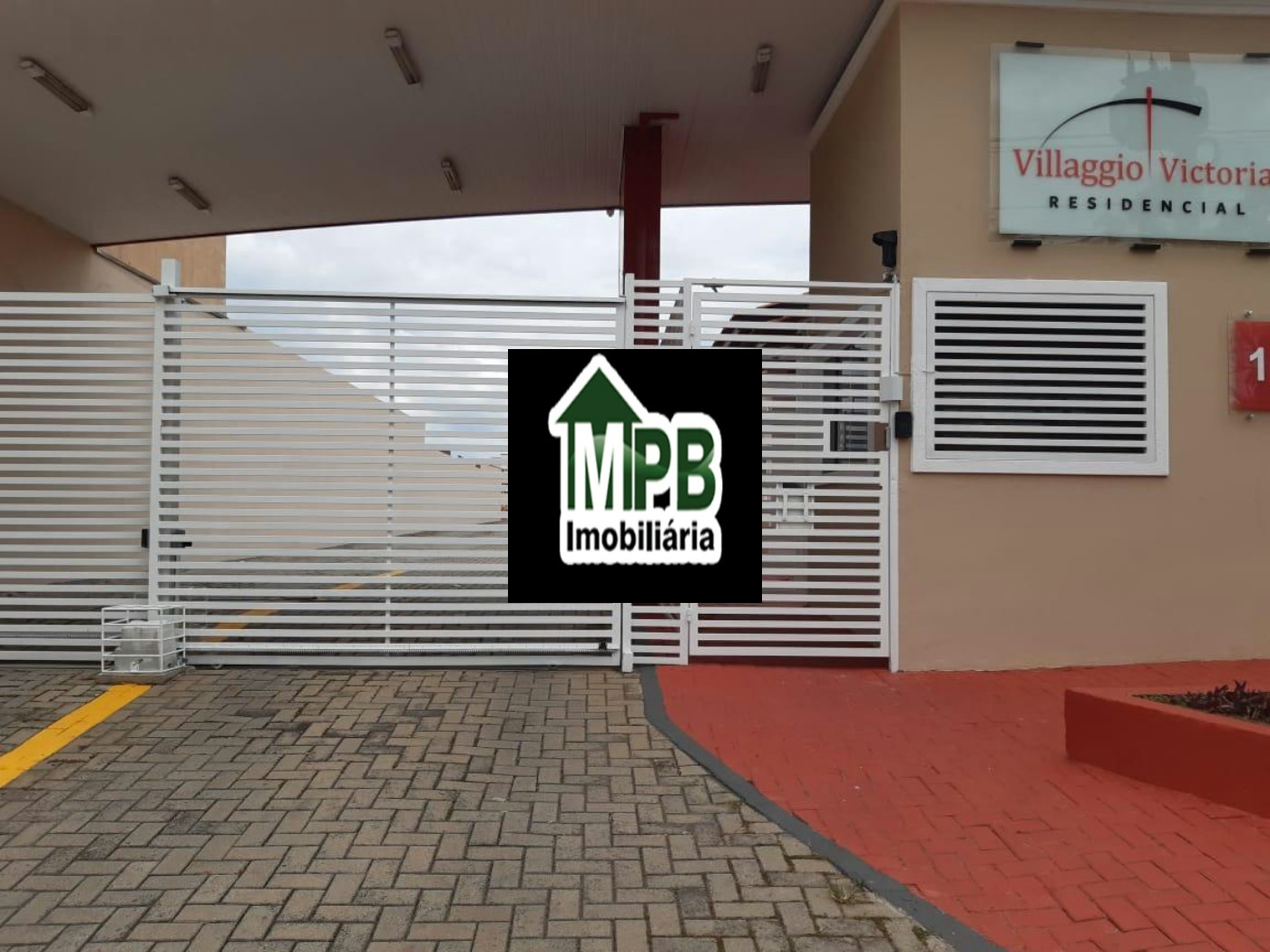 Casa à venda com 2 quartos, sendo 1 suíte, no condomínio Residencial Villaggio Victória, Sorocaba - SP