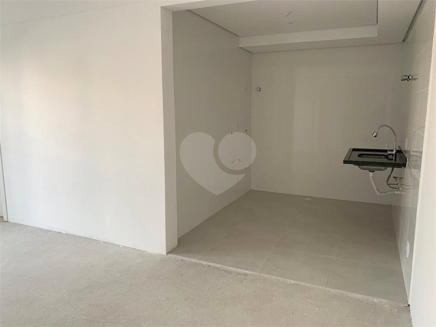 Apartamento à venda com 2 quartos, sendo 1 suíte,  em Santana, São Paulo, SP