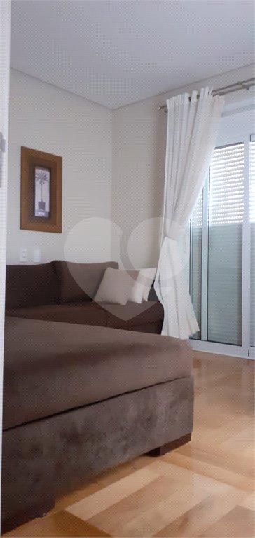Apartamento à venda com 4 quartos, sendo 2 suítes,  em Vila Oliveira, Mogi das Cruzes, SP