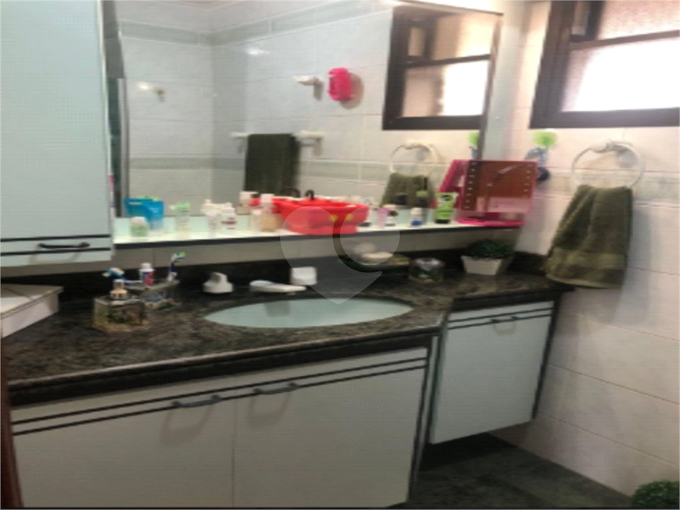 Apartamento à venda com 3 quartos, sendo 1 suíte, em Vila Regente Feijó, São Paulo, SP