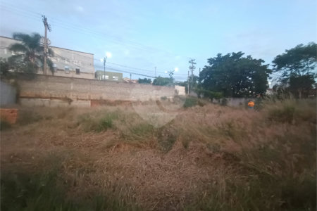 Terreno à venda no Centro, Bom Jesus dos Perdões, SP