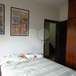 Casa à venda com 3 quartos, sendo 1 suíte,  em Jardim Londrina, São Paulo, SP