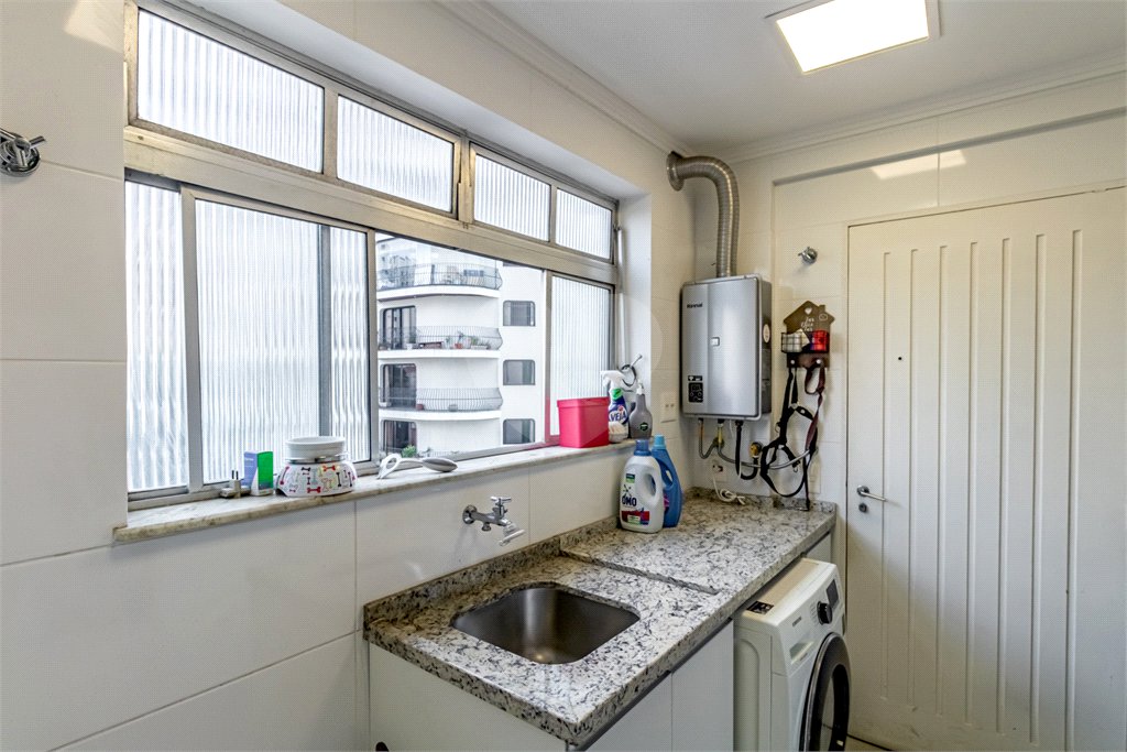 Apartamento à venda com 4 quartos, sendo 2 suítes, em Perdizes, São Paulo, SP