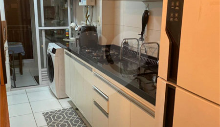 Apartamento à venda com 2 quartos, sendo 1 suíte,  em Jardim Carambeí, São Roque, SP