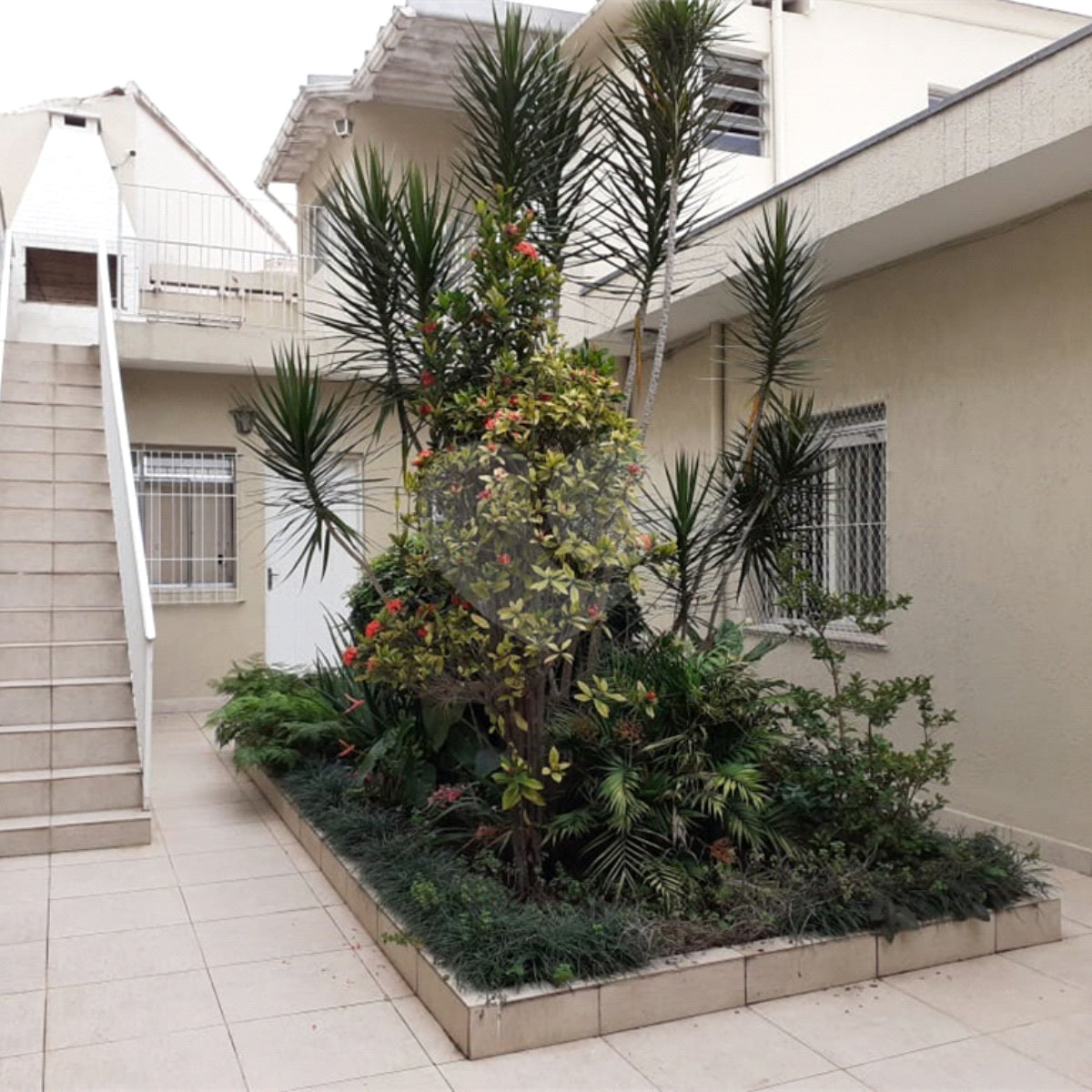 Sobrado à venda com 3 quartos, sendo 1 suíte, em Brooklin, São Paulo, SP