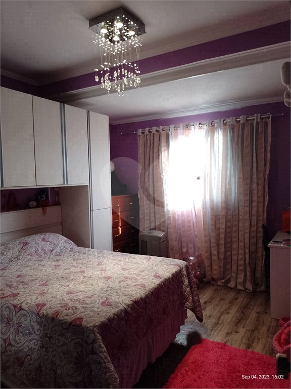 Casa à venda com 2 quartos em Vila Guedes, São Paulo, SP