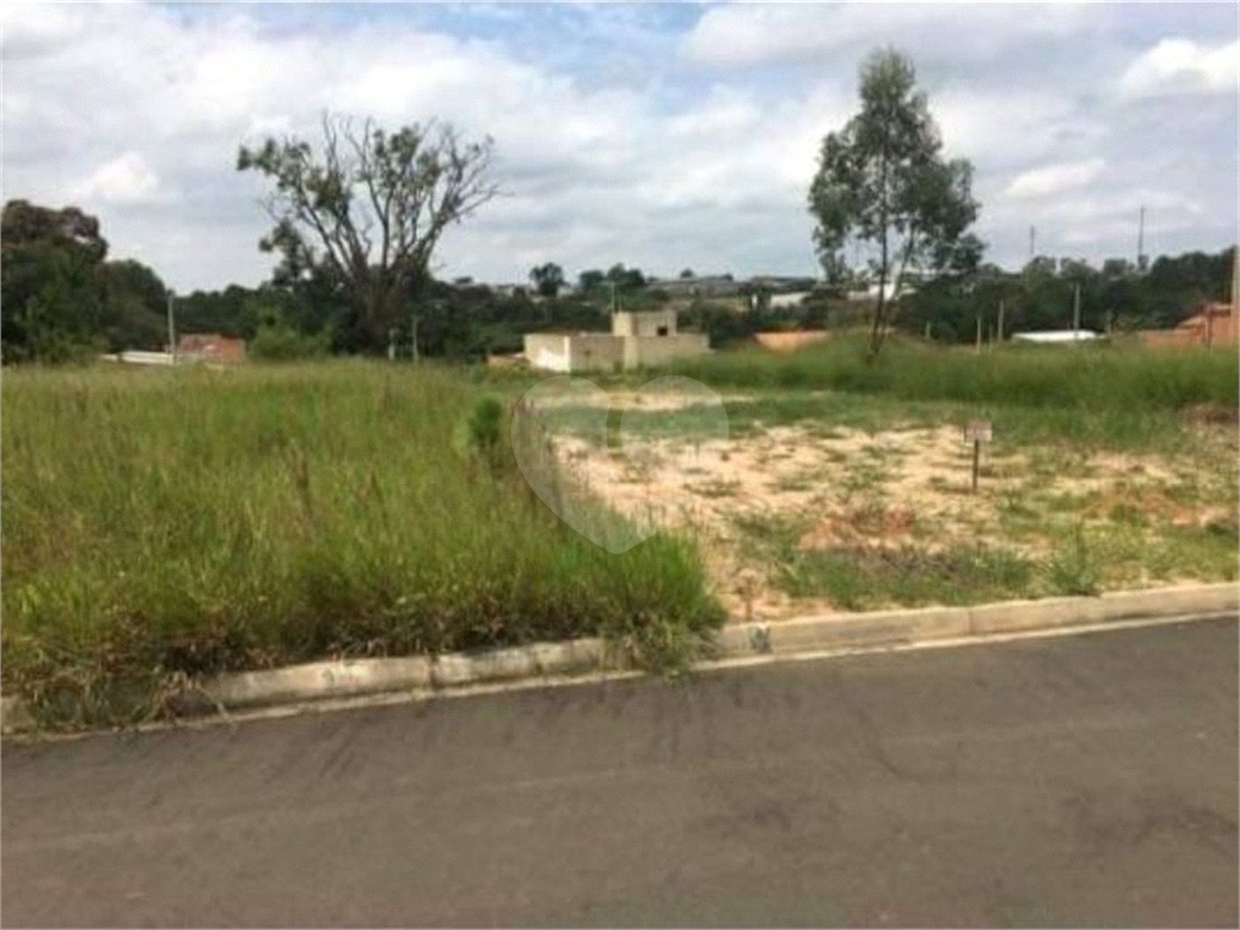 Terreno à venda no condomínio Residencial Nova Canaã, Araçoiaba da Serra - SP