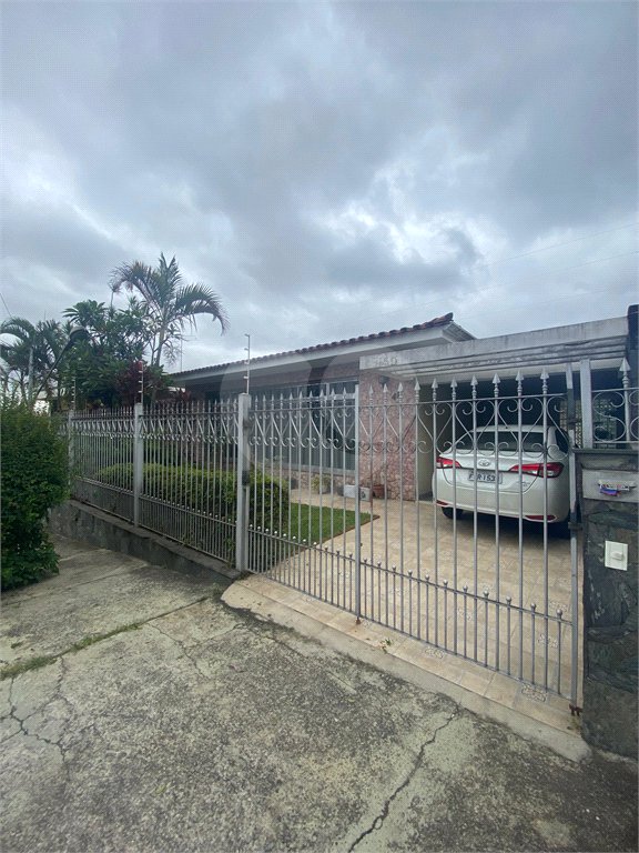 Casa Térrea com 3 quartos, 2 vagas,jardim e quintal – Próxima ao Metrô Tucuruvi e shopping Trimais