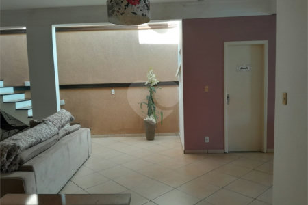 Casa à venda com 4 quartos, sendo 3 suítes, em Boa Esperança, Cuiabá, MT