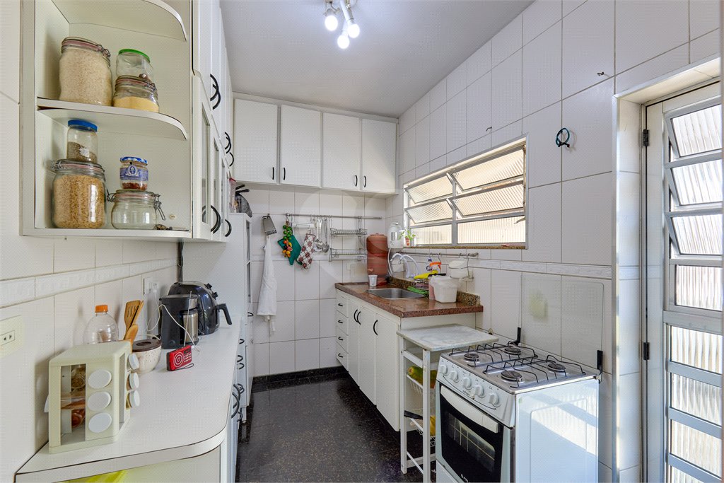Sobrado à venda com 4 quartos, sendo 1 suíte, em Brooklin Novo, São Paulo, SP