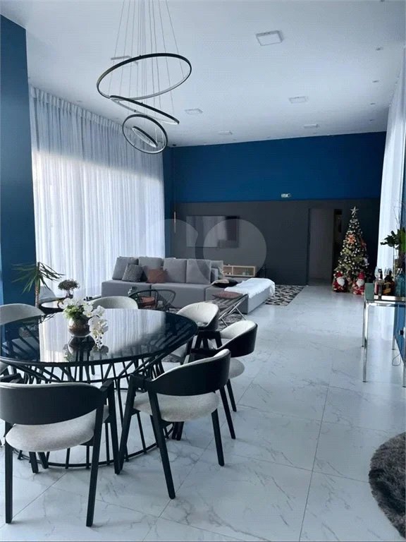 Casa à venda com 3 suítes no condomínio Terra Caxambu, Jundiaí - SP