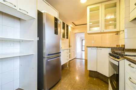 Apartamento à venda com 4 quartos, sendo 3 suítes, em Brooklin Paulista, São Paulo, SP