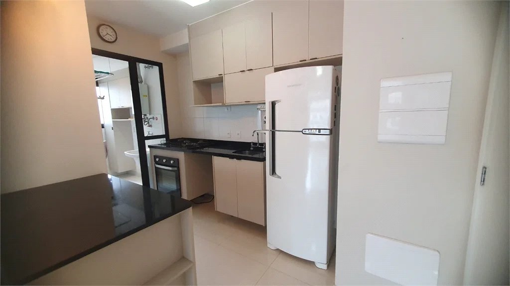 Apartamento à venda com 3 quartos, sendo 1 suíte, em Pinheiros, São Paulo, SP