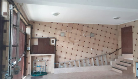 Sobrado à venda com 11 quartos em Vila Firmiano Pinto, São Paulo, SP