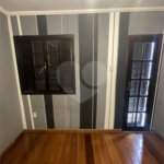 Casa à venda com 5 quartos, sendo 3 suítes, no condomínio Recanto das Palmeiras, Rio de Janeiro - RJ