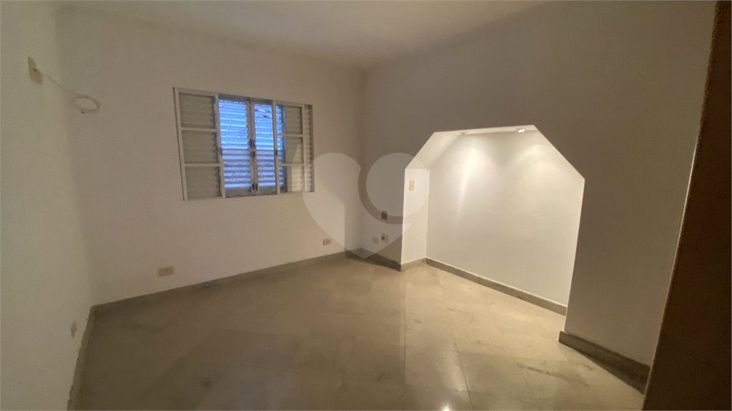 Sobrado à venda com 2 quartos, sendo 1 suíte, em Campo Belo, São Paulo, SP