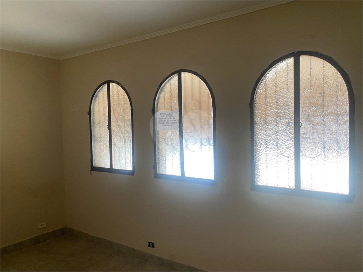 Casa à venda com 3 quartos, sendo 2 suítes, em Jardim do Papai, Guarulhos, SP