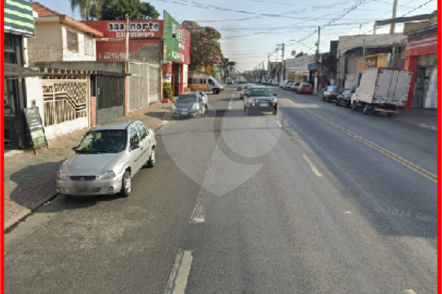 Sobrado à venda com 4 quartos, sendo 1 suíte, em Jaçanã, São Paulo, SP