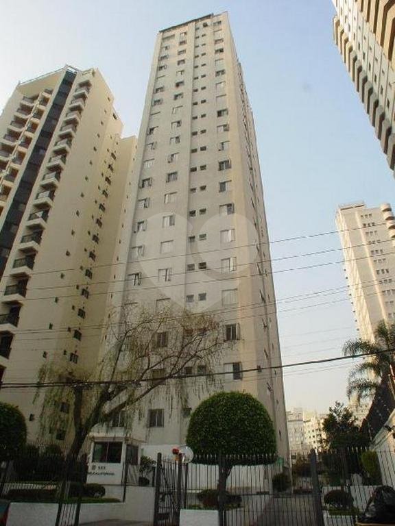 Apartamento à venda com 3 quartos, sendo 1 suíte,  em Indianópolis, São Paulo, SP
