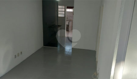 Casa para alugar com 2 quartos em SANTA CRUZ, Rio de Janeiro, RJ